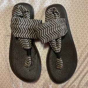 Sanuk Sandals